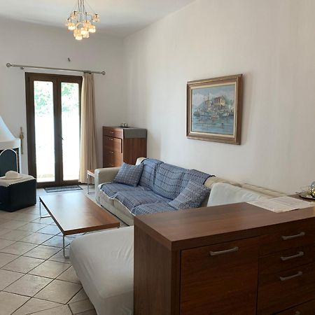 Family Apartment Livadia Beach Parikia Парос Экстерьер фото