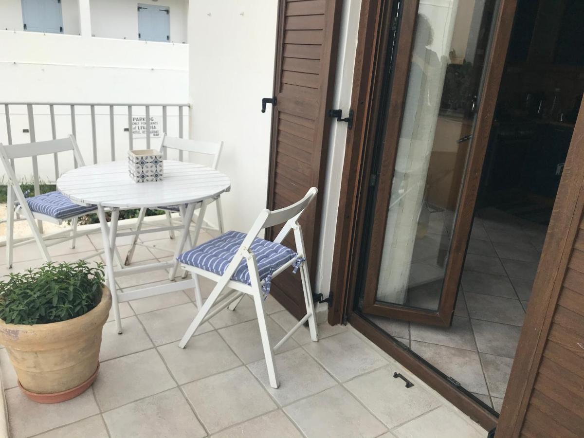 Family Apartment Livadia Beach Parikia Парос Экстерьер фото